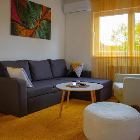 Apartment Exclusive
